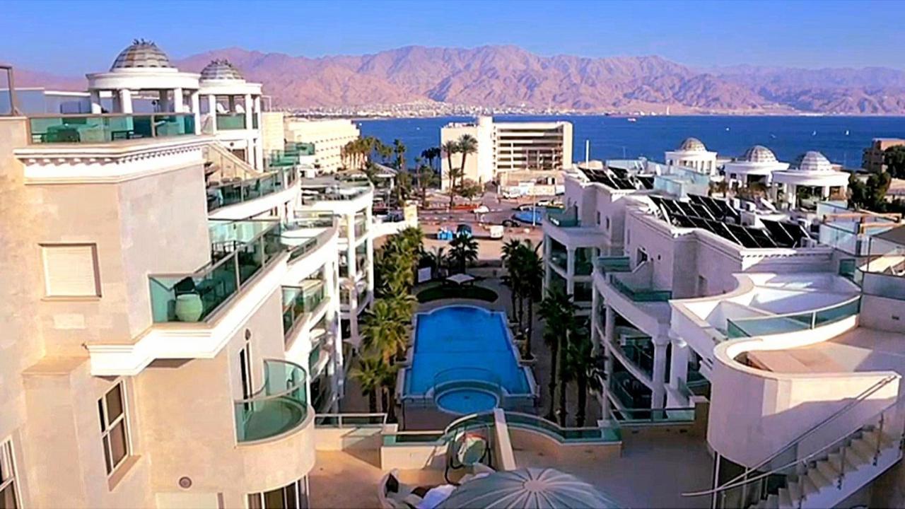 Milana'S Deluxe With Big Patio And Pool Apartman Eilat Kültér fotó