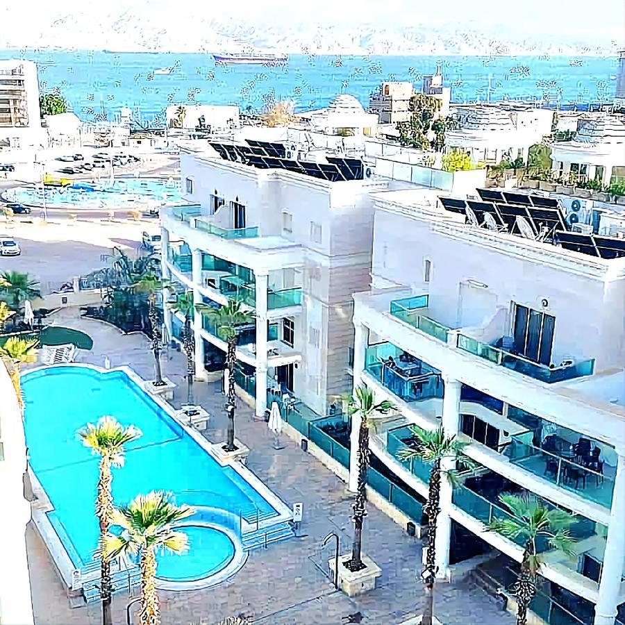 Milana'S Deluxe With Big Patio And Pool Apartman Eilat Kültér fotó