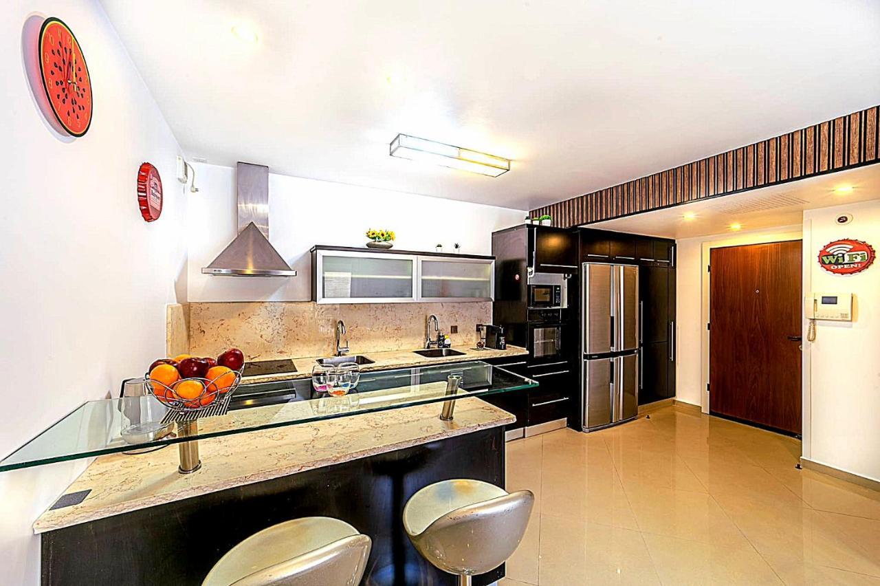 Milana'S Deluxe With Big Patio And Pool Apartman Eilat Kültér fotó