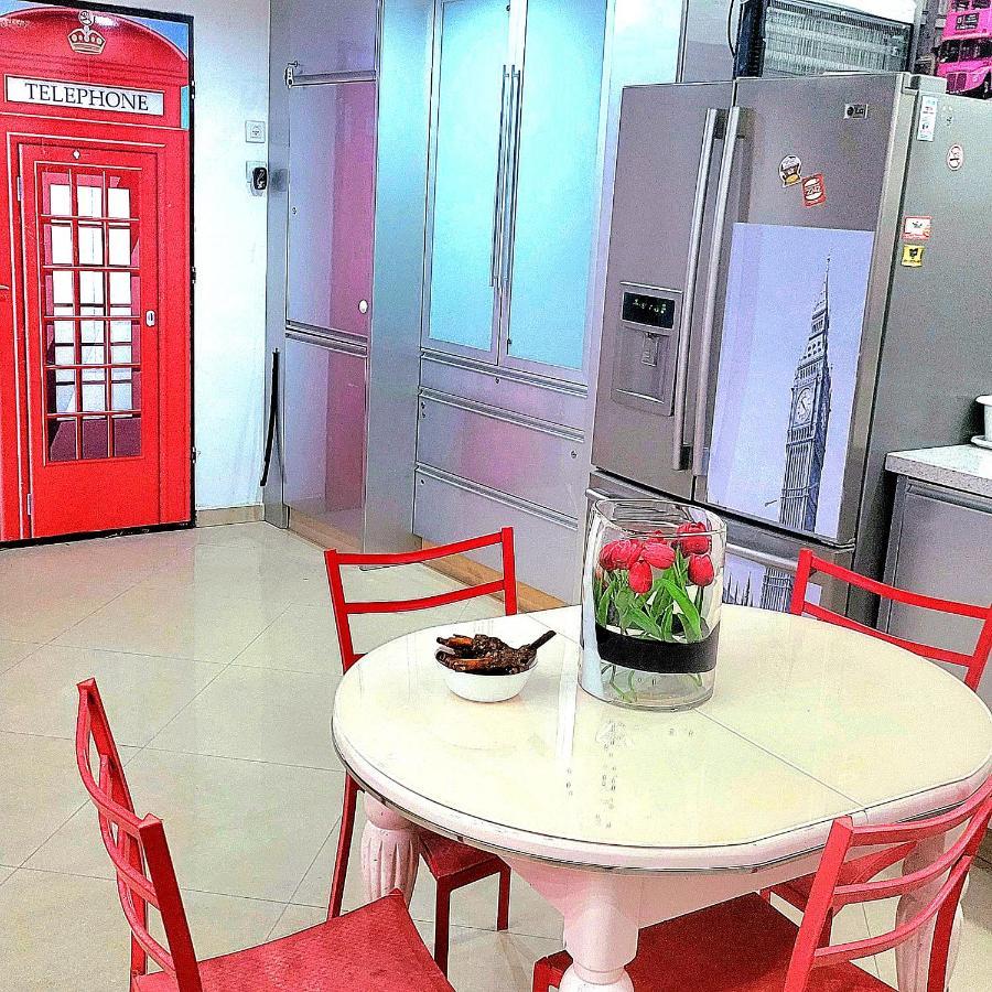 Milana'S Deluxe With Big Patio And Pool Apartman Eilat Kültér fotó